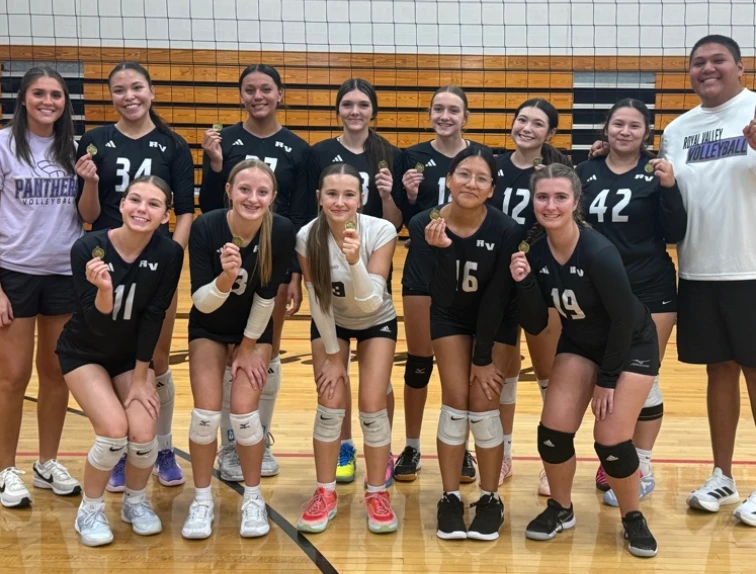 Royal Valley wins Jeff West Volleyball Tournament